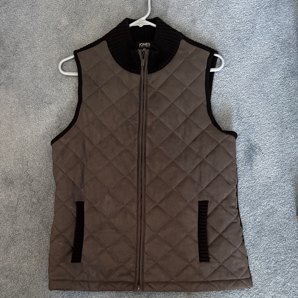 Jones New York Quilted Brown Vest